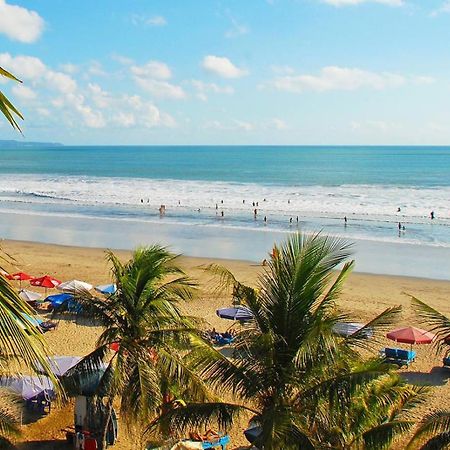 Villa Hitam Putih Legian Bali Seminyak Eksteriør billede